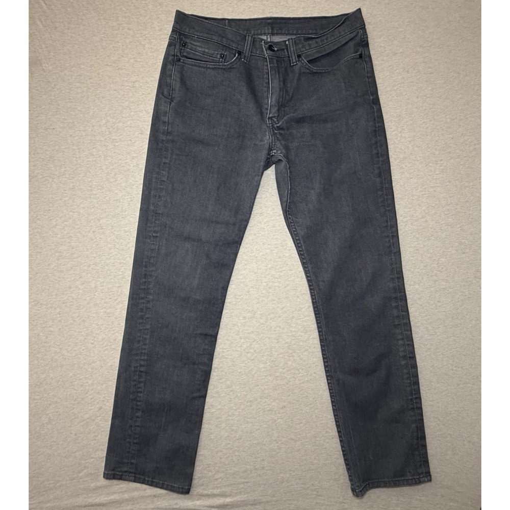 Levi's 514 Gray distressed jeans.‎ size 34x34. straight leg fit